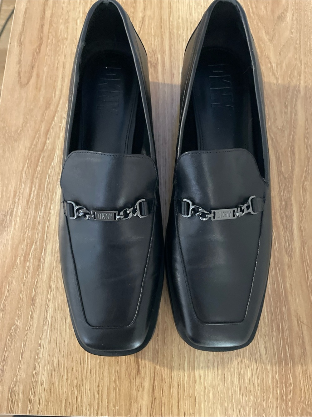 DKNY Black Leather Slip-On Loafers with Silver Bit Sz 9